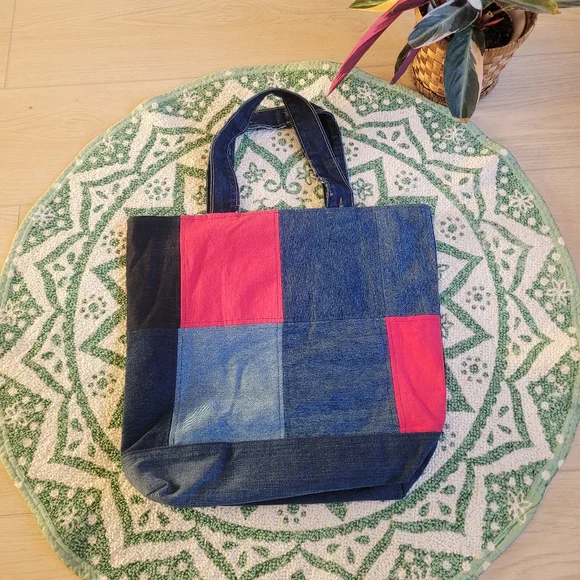 Denim patchwork tote bag - Picture 8 of 9